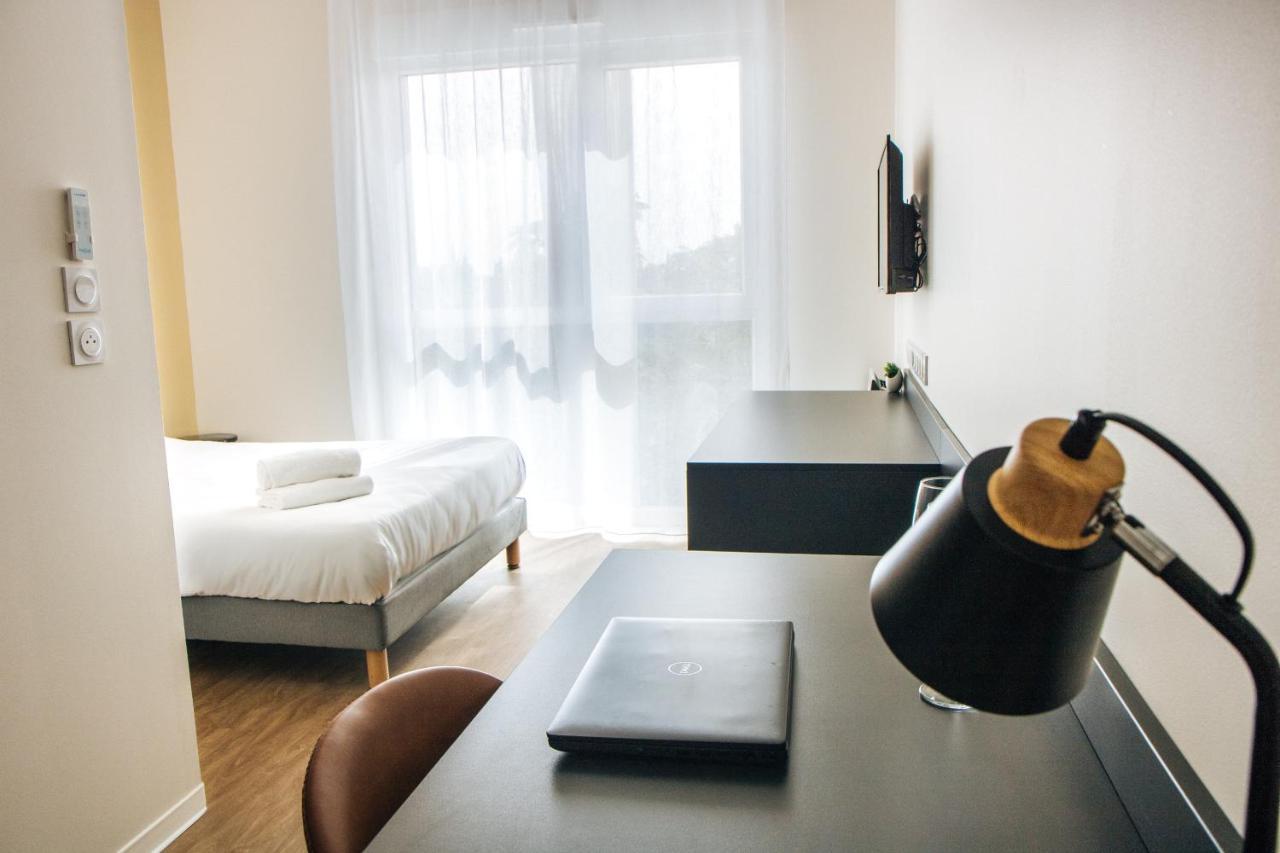 Twenty Business Flats Beziers Aparthotel ภายนอก รูปภาพ