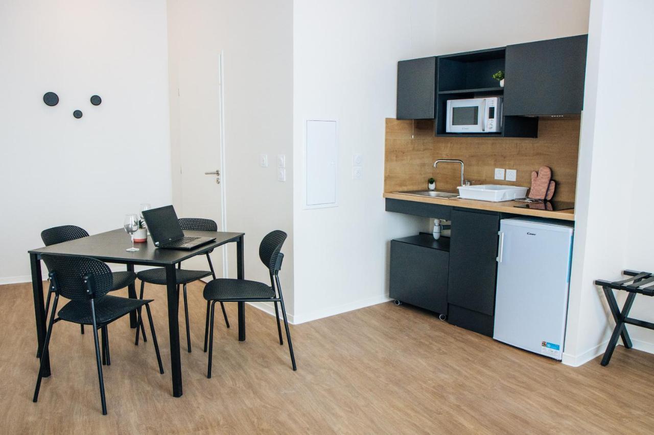 Twenty Business Flats Beziers Aparthotel ภายนอก รูปภาพ
